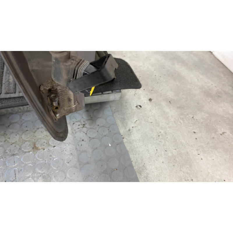Porte avant droit RENAULT CLIO 2 Photo n°5