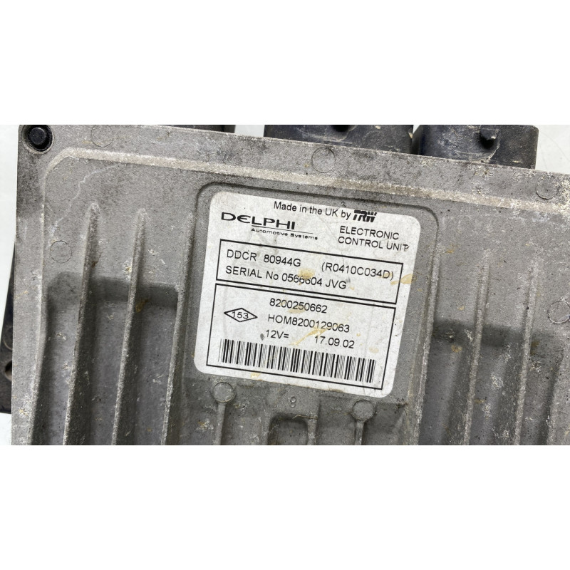 Calculateur moteur RENAULT CLIO 2 Photo n°2