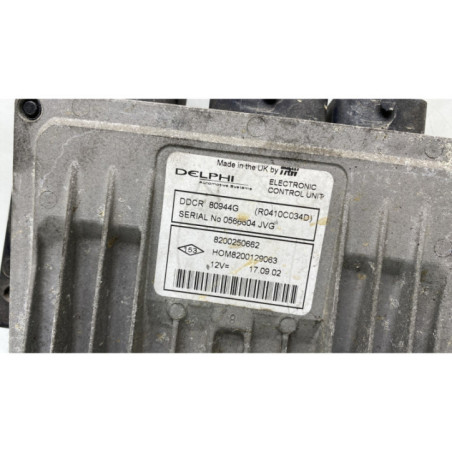 Calculateur moteur RENAULT CLIO 2
