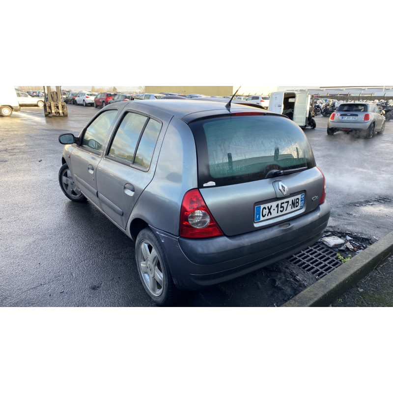 Pompe à carburant RENAULT CLIO 2 Photo n°8