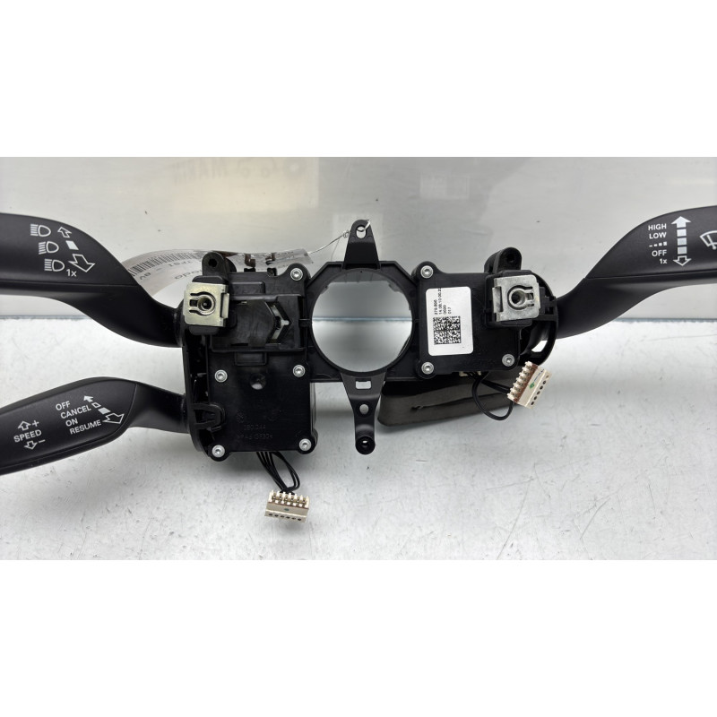 Support commodo (commutateur) AUDI A1 1 Photo n°5