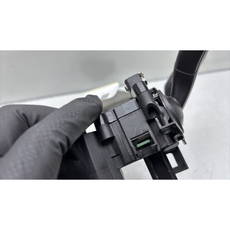 Support commodo (commutateur) AUDI A1 1 Photo n°8