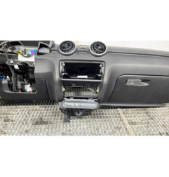 Planche de bord complete AUDI A1 1