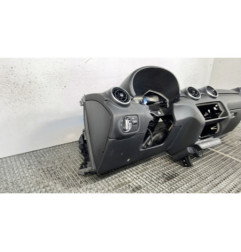 Planche de bord complete AUDI A1 1