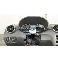Planche de bord complete AUDI A1 1