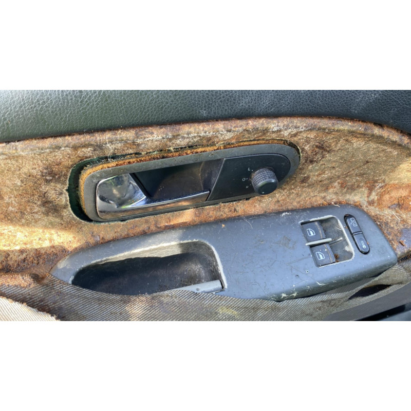 Feu arriere secondaire droit (feux) FORD GALAXY 1 Photo n°12