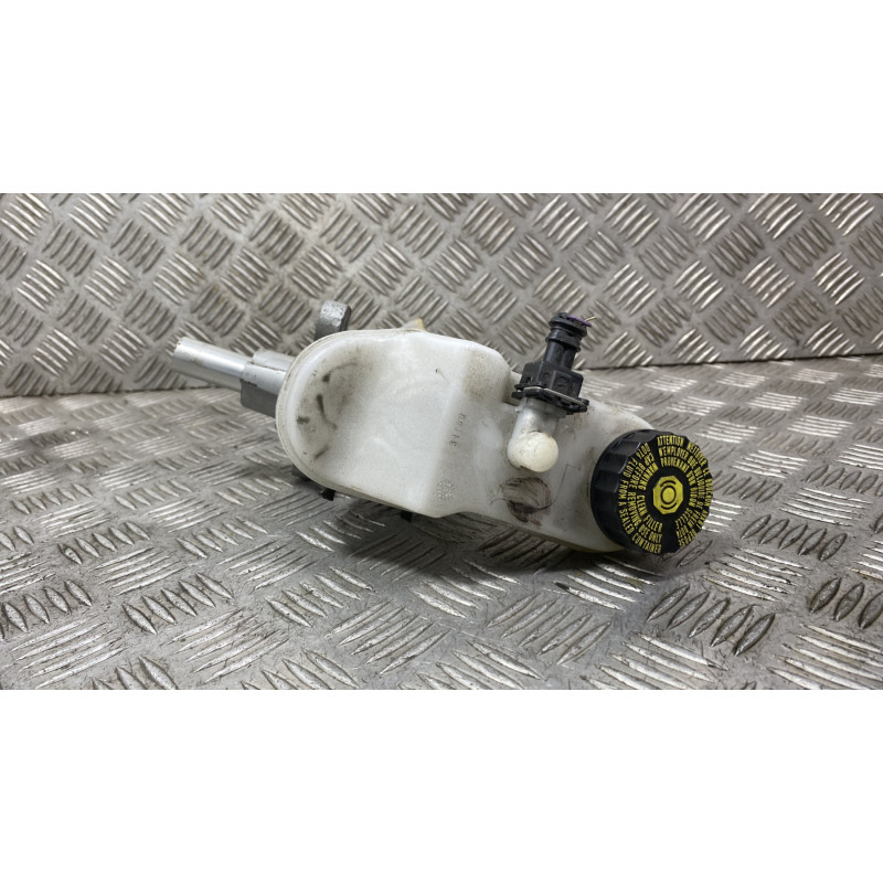 Maitre cylindre (freinage) CITROEN C1 2 Photo n°1