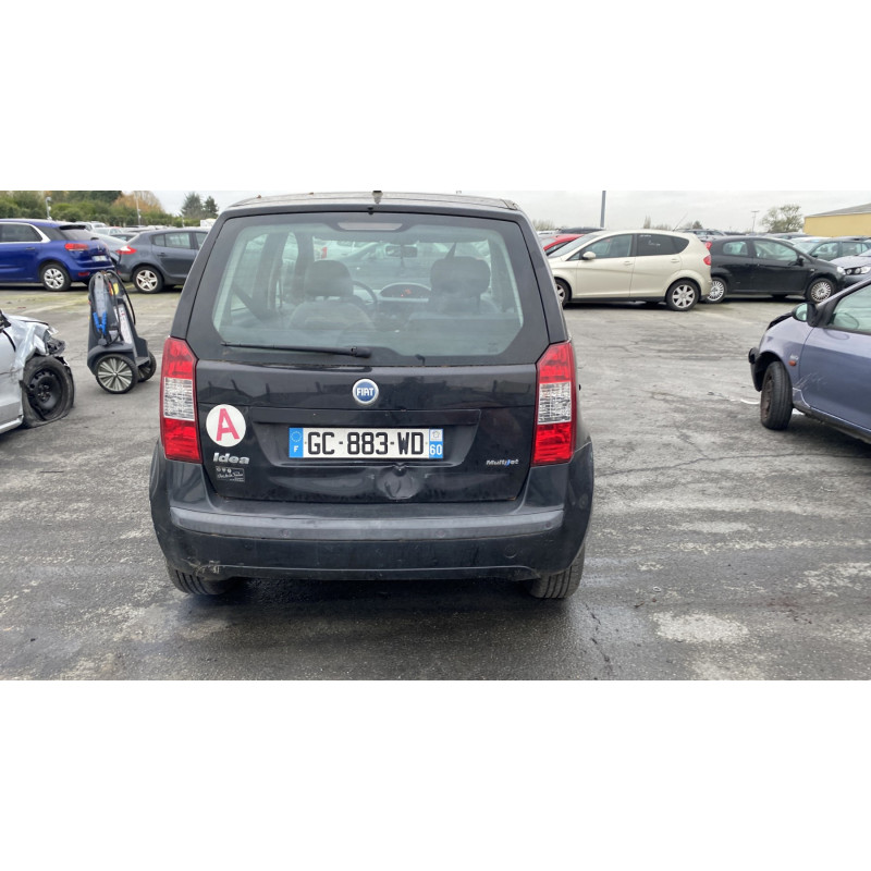 Feu arriere stop central FIAT IDEA Photo n°19