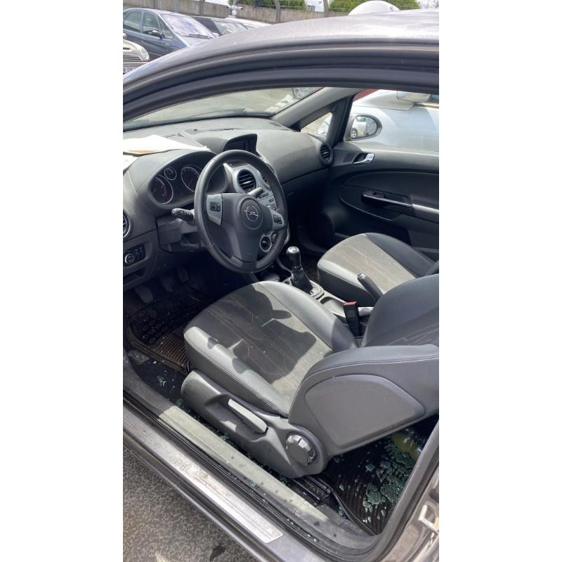 Poignee porte avant droit OPEL CORSA D Photo n°6