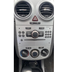 Poignee porte avant droit OPEL CORSA D