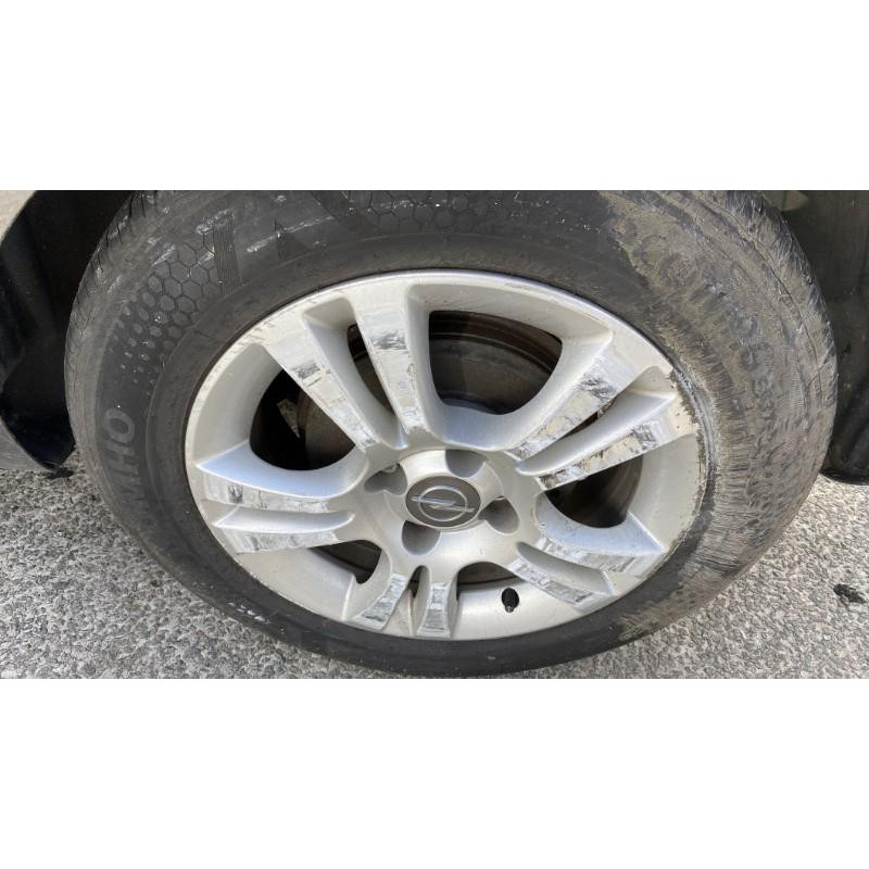 Poignee porte avant droit OPEL CORSA D Photo n°12