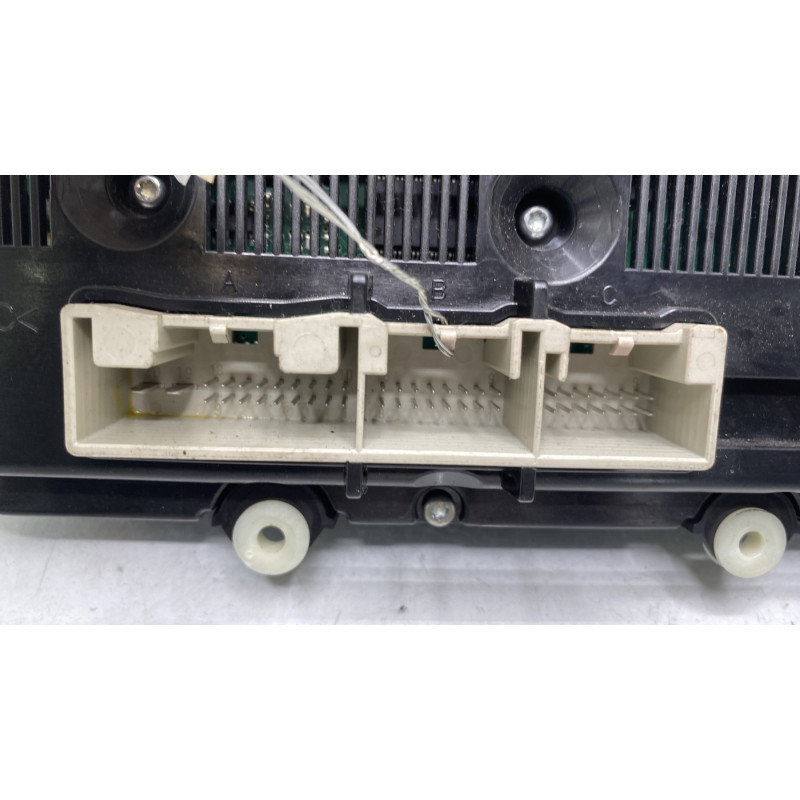 Commande chauffage VOLKSWAGEN GOLF PLUS Photo n°3