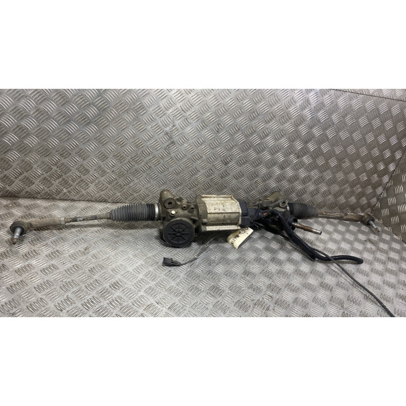 Cremaillere assistee OPEL ASTRA J Photo n°1