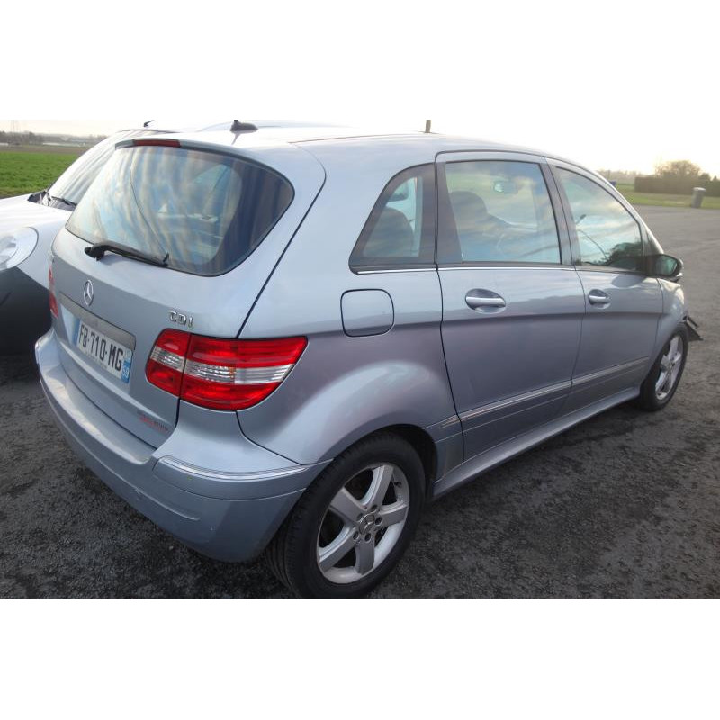 Feu arriere secondaire droit (feux) MERCEDES CLASSE B 245 Photo n°9