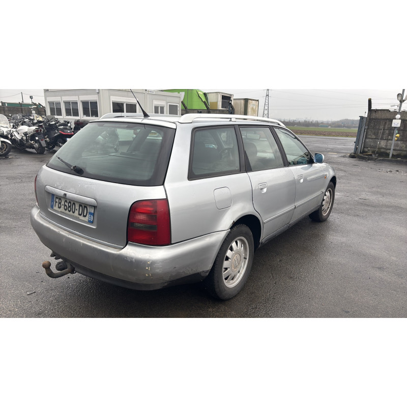 Aile avant droit AUDI A4 1 Photo n°10