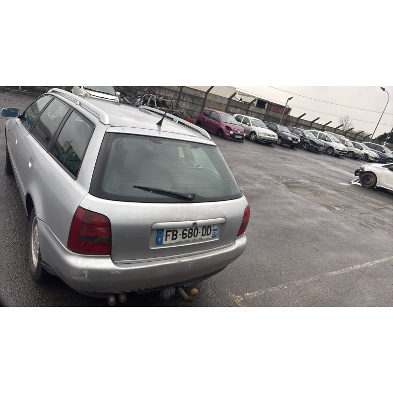 Aile avant droit AUDI A4 1 Photo n°12