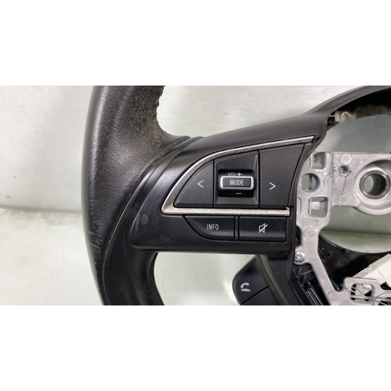 Volant SUZUKI SWIFT 5 Photo n°2