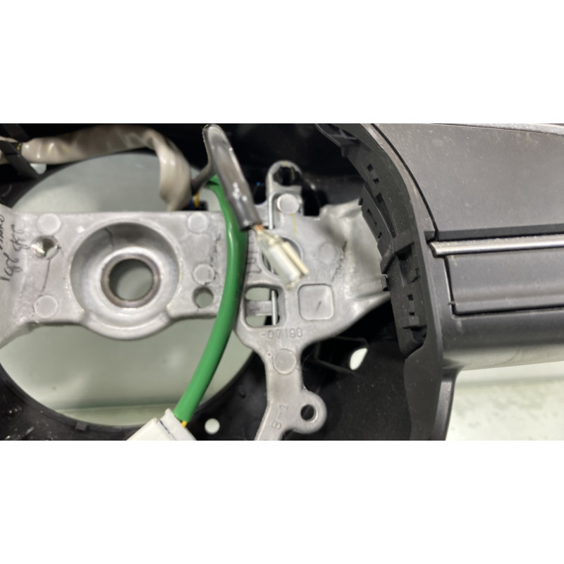 Volant SUZUKI SWIFT 5 Photo n°4