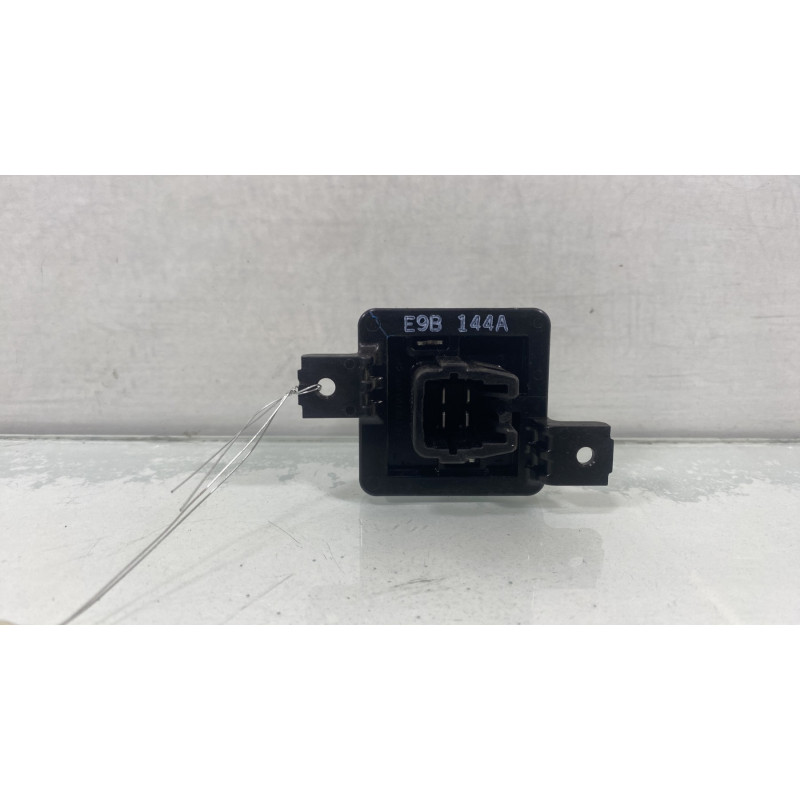 Resistance chauffage SUZUKI SWIFT 5 Photo n°3