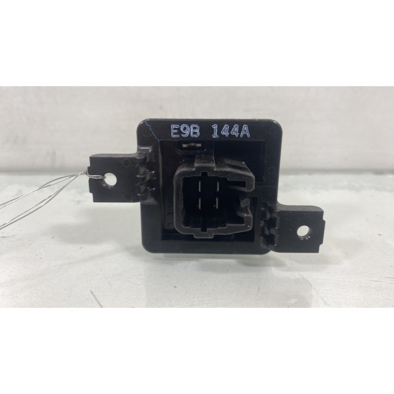Resistance chauffage SUZUKI SWIFT 5 Photo n°4