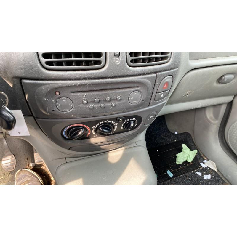 Vase de lave glace RENAULT SCENIC 1 Photo n°15