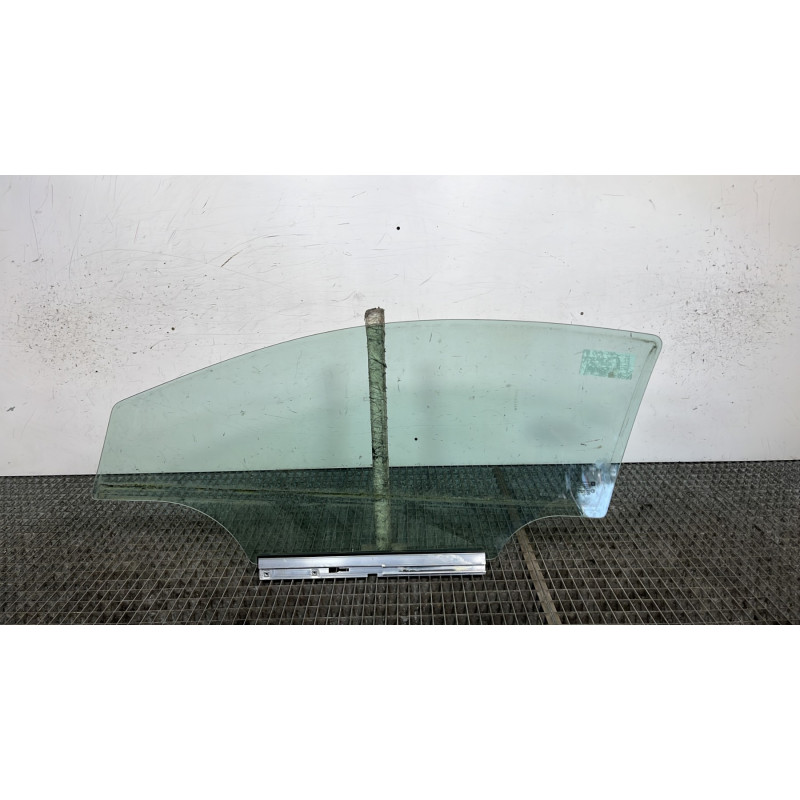 Vitre avant droit OPEL ASTRA H Photo n°4