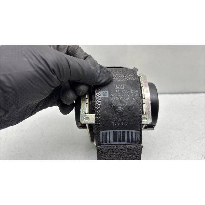 Ceinture avant droit OPEL ASTRA H Photo n°4