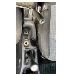 Vitre arriere droit PEUGEOT 206