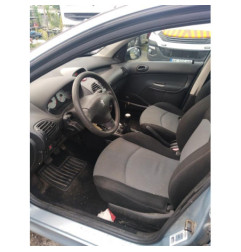 Vitre arriere droit PEUGEOT 206