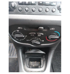 Vitre arriere droit PEUGEOT 206