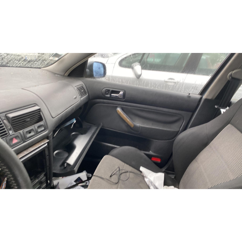 Porte arriere gauche VOLKSWAGEN GOLF 4 Photo n°12