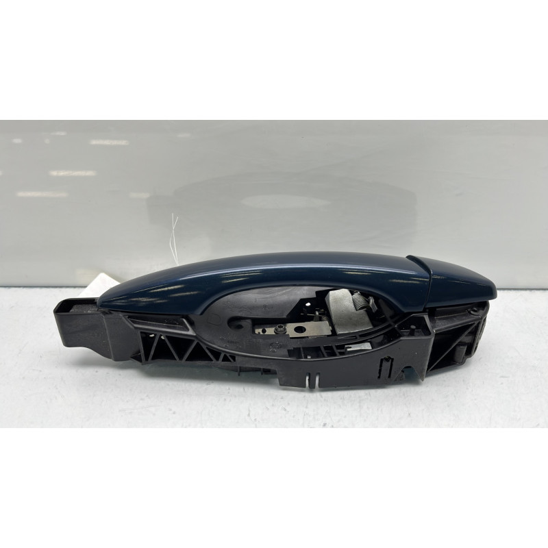 Poignee porte arriere droit PEUGEOT 5008 2 Photo n°2