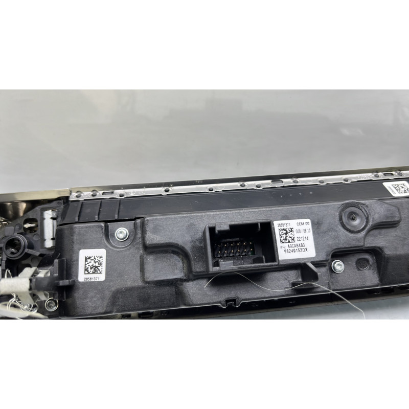 Bouton de warning PEUGEOT 5008 2 Photo n°3
