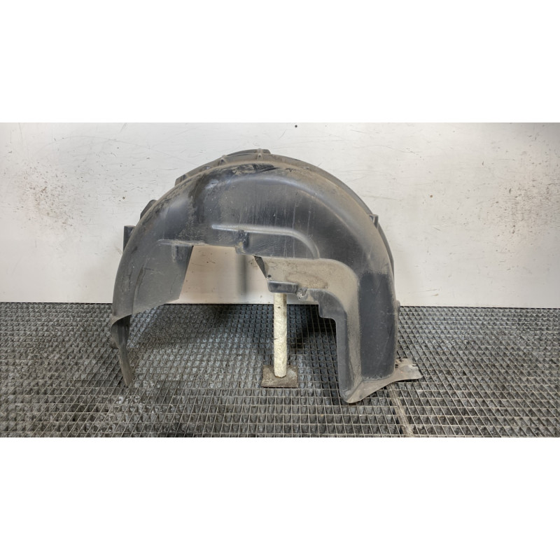 Pare boue arriere droit PEUGEOT 5008 2 Photo n°2