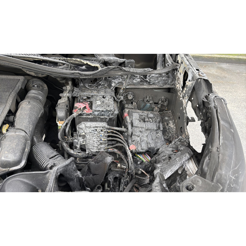 Pare boue arriere gauche PEUGEOT 5008 2 Photo n°13