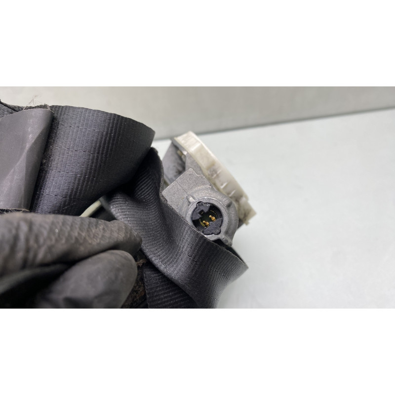 Pretensionneur de ceinture avant droit FORD FIESTA 6 Photo n°4
