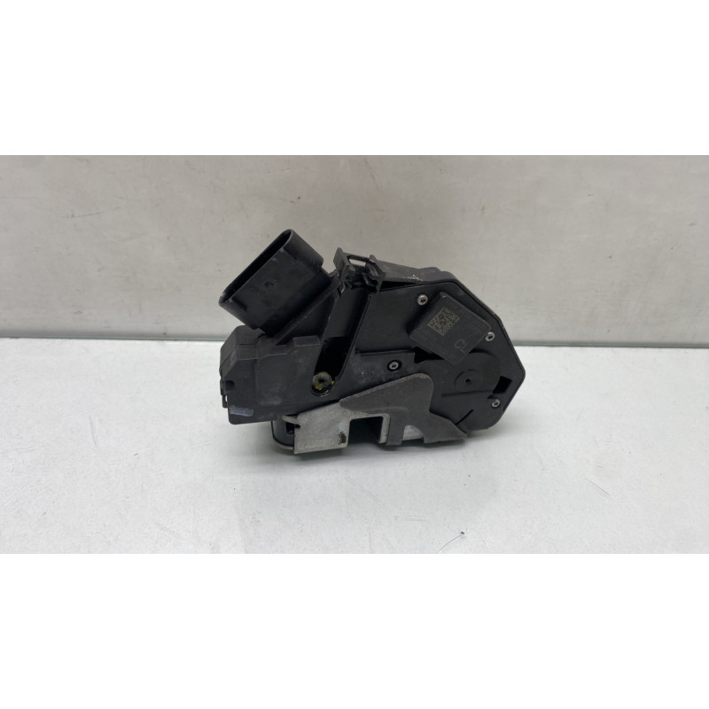 Serrure avant droit FORD FIESTA 6 Photo n°3