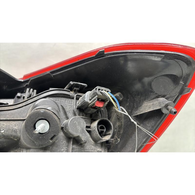 Feu arriere principal gauche (feux) OPEL CORSA E Photo n°3