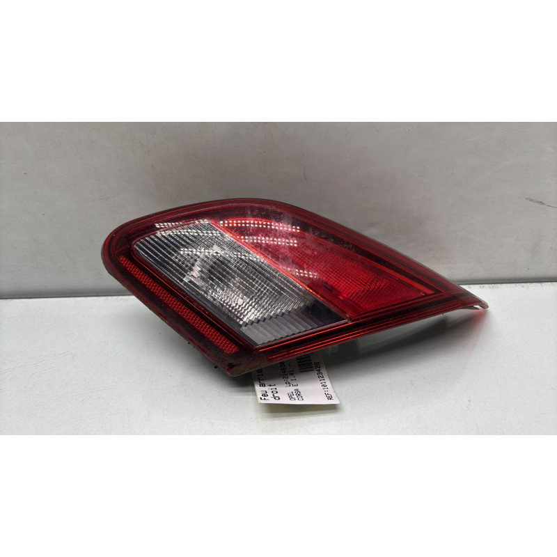 Feu arriere secondaire droit (feux) OPEL CORSA E Photo n°1
