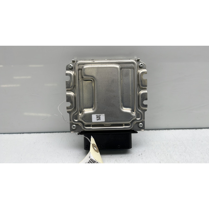 Calculateur RENAULT MASTER 3 Photo n°4
