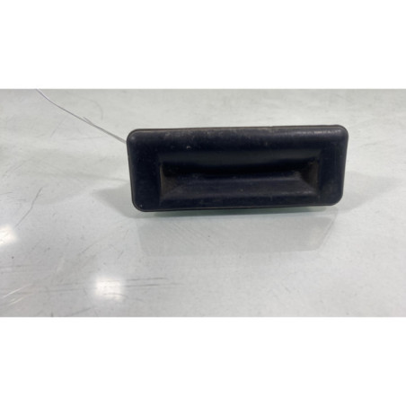 Bouton de coffre AUDI A1 1