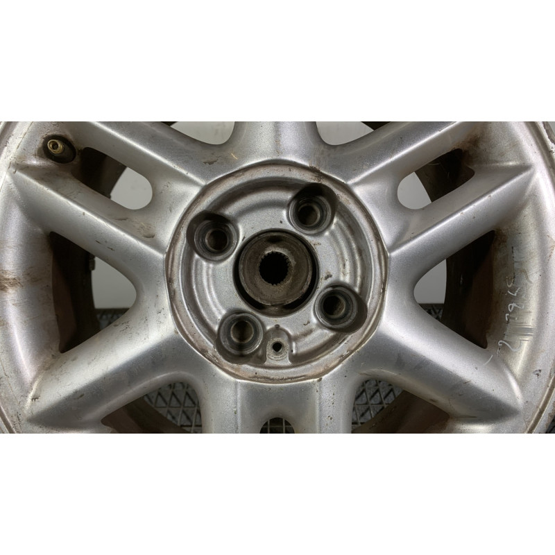 Jante RENAULT SCENIC 1 Photo n°2
