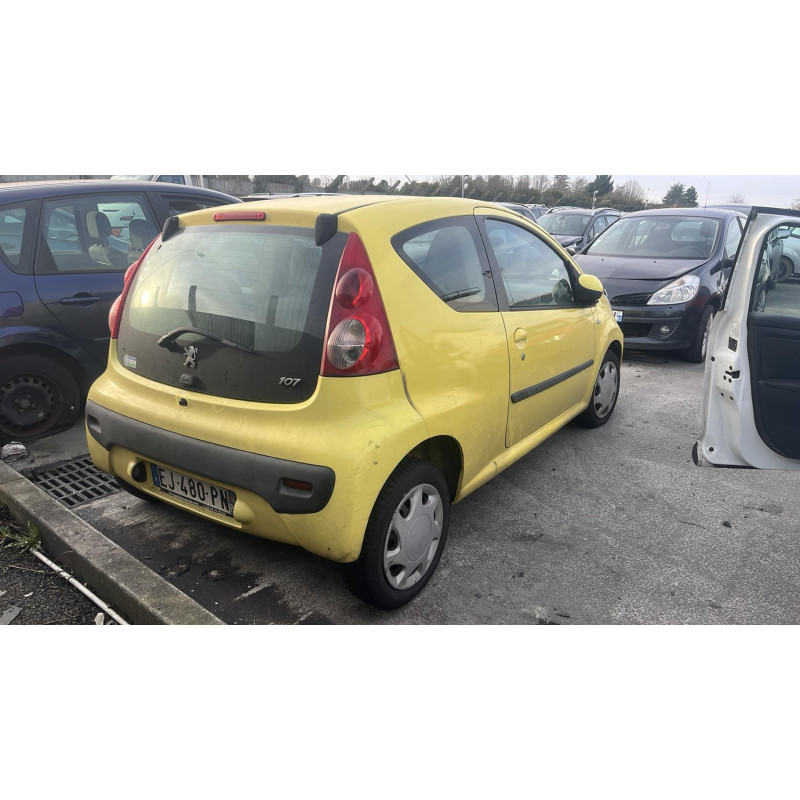 Poignee porte avant droit PEUGEOT 107 Photo n°5
