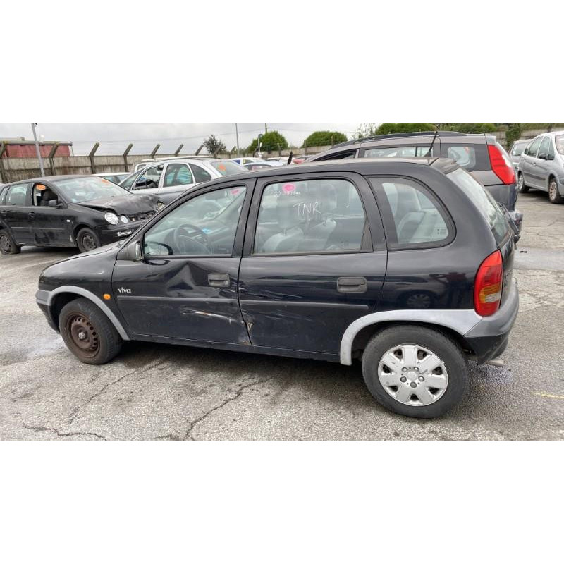 Aile avant gauche OPEL CORSA B Photo n°10