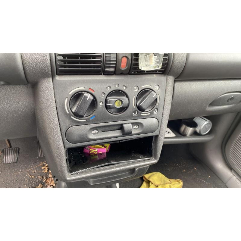 Aile avant gauche OPEL CORSA B Photo n°18