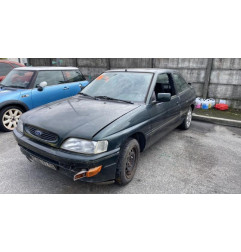 Anti brouillard arriere gauche FORD ESCORT 5