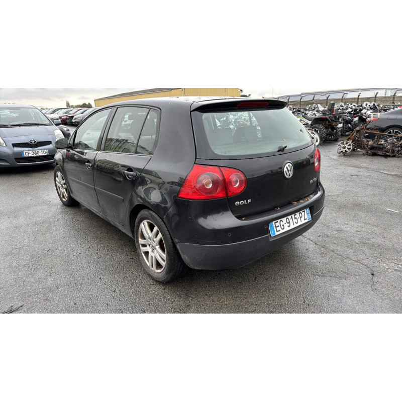 Eclairage de plafonnier VOLKSWAGEN GOLF 5 Photo n°13