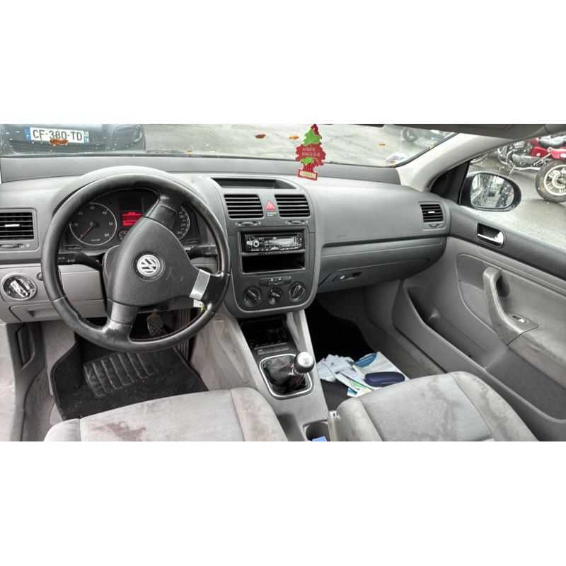 Eclairage de plafonnier VOLKSWAGEN GOLF 5 Photo n°15