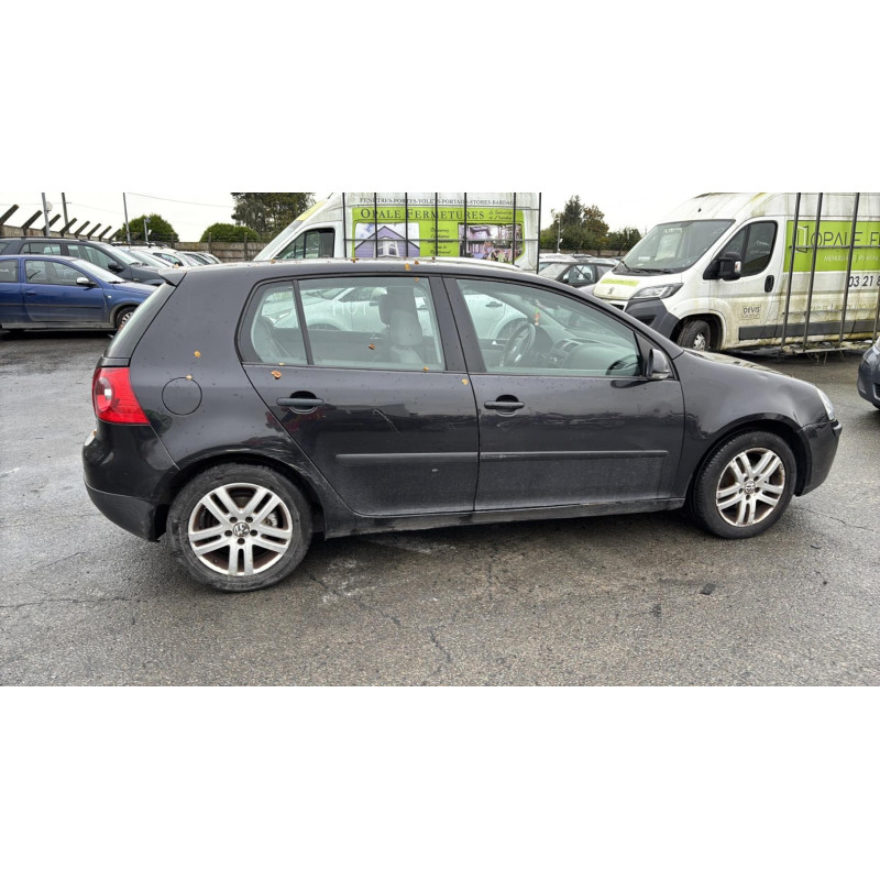 Eclairage de plafonnier VOLKSWAGEN GOLF 5 Photo n°16