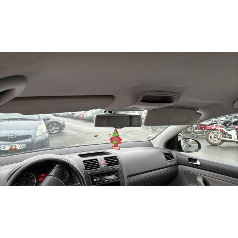 Eclairage de plafonnier VOLKSWAGEN GOLF 5 Photo n°17